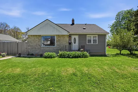 3809 E Morris, Cudahy, WI 53110