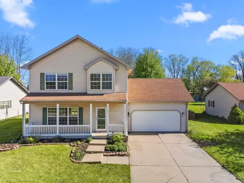 1108 E Pinecrest, Elkhorn, WI 53121