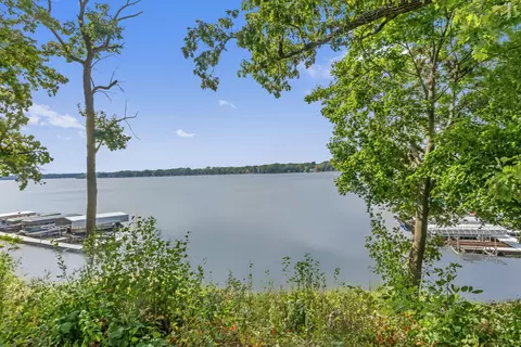 w315n7677 Highway 83 UNIT 16, Merton, WI 53029