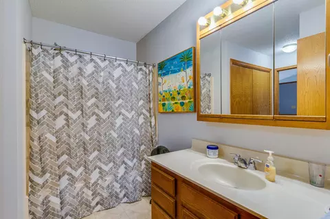 Bath - 219 Heritage, Onalaska, WI 54650 photo 1 of 4