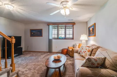 Living - 219 Heritage, Onalaska, WI 54650 photo 7 of 7
