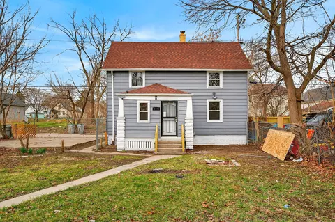 3217 N 12th, Milwaukee, WI 53206
