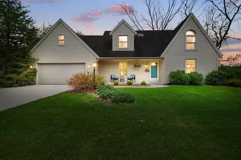 w52n618 Highland, Cedarburg, WI 53012