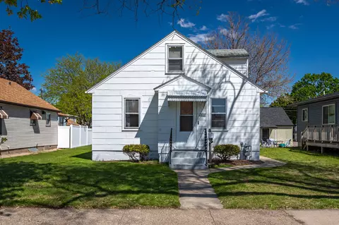1809 19th, La Crosse, WI 54601