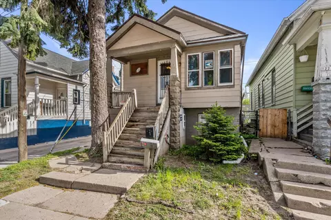 1217 W W Orch #1219, Milwaukee, WI 53204