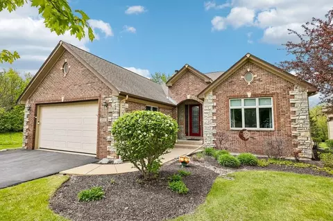 1014 Links, Geneva, WI 53147