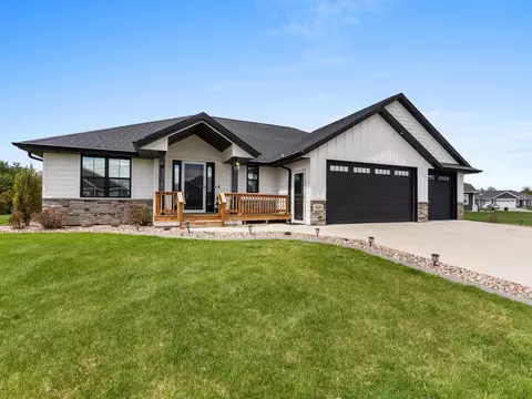 1625 Drusillas, Howard, WI 54313