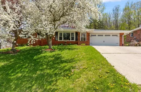 530 Oak, Slinger, WI 53086
