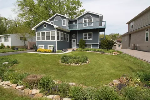312 Knobes, Twin Lakes, WI 53181