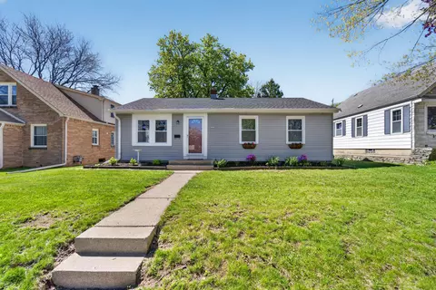 3753 E Whittaker, Cudahy, WI 53110