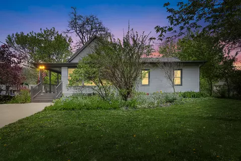9080 S Chicago, Oak Creek, WI 53154