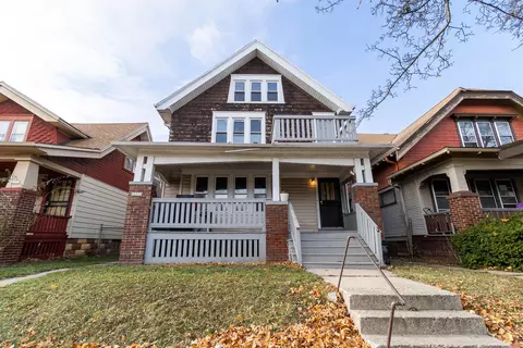 3017 N 28th, Milwaukee, WI 53210