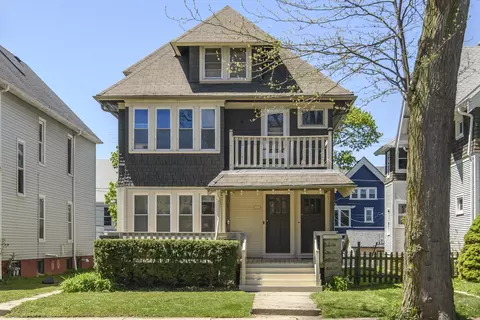 2733 N Downer #2735, Milwaukee, WI 53211