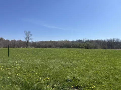 Lt3 Wild Oak, Manitowoc, WI 54220