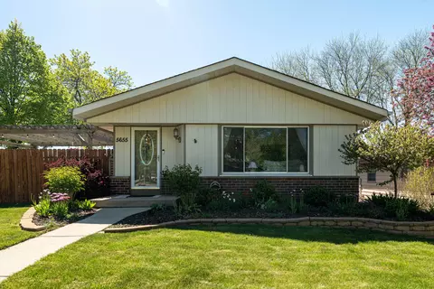 5655 S 25th, Milwaukee, WI 53221