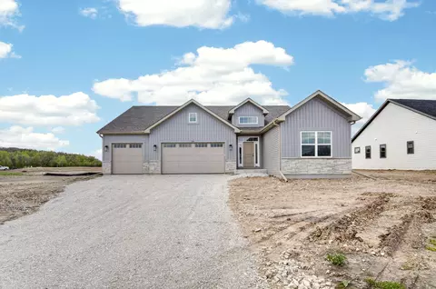 1251 Valley Hl #LT 119, Union Grove, WI 53182
