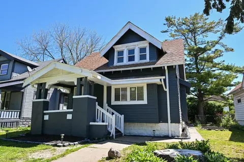 3052 N 40th, Milwaukee, WI 53210
