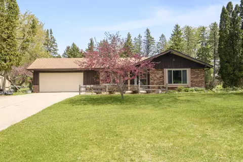 1438 Heather, Hubertus, WI 53033