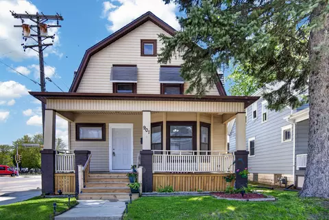 901 Grove, Racine, WI 53405