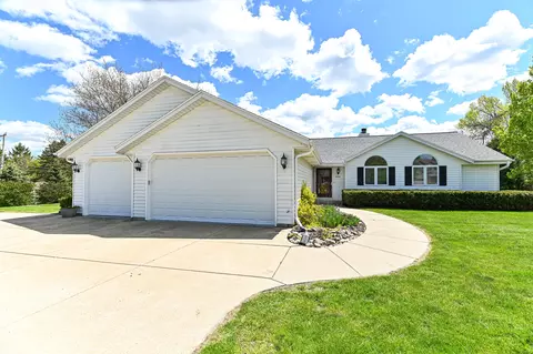 12405 W North, New Berlin, WI 53151