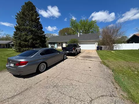 711 E Jonquil, Beloit, WI 53511