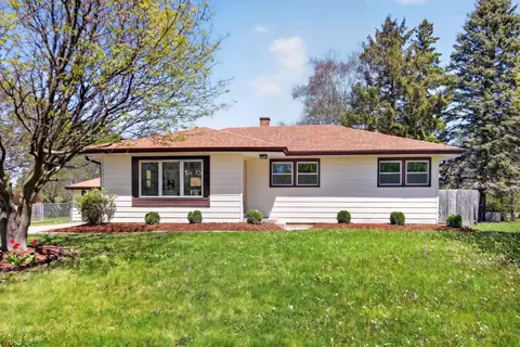 5224 W Luebbe, Milwaukee, WI 53223
