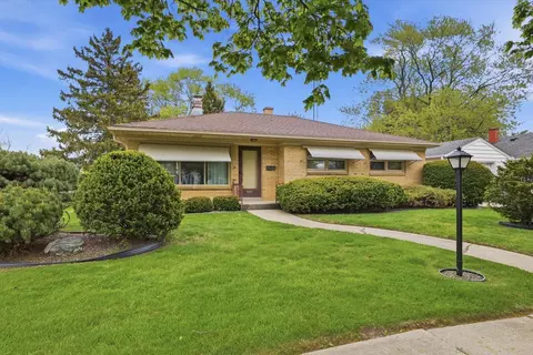 601 Oregon, Racine, WI 53405