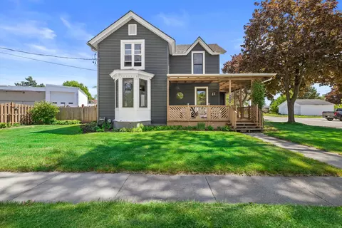 520 Freeman, Genoa City, WI 53128