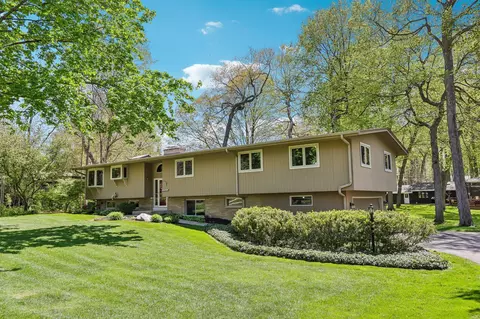 19505 Gebhardt, Brookfield, WI 53045