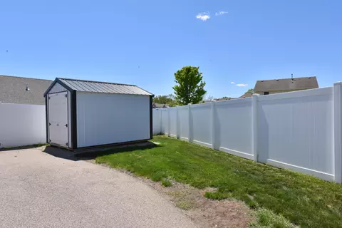 Exterior - 3184 S Warbler, Beloit, WI 53511 photo 7 of 8