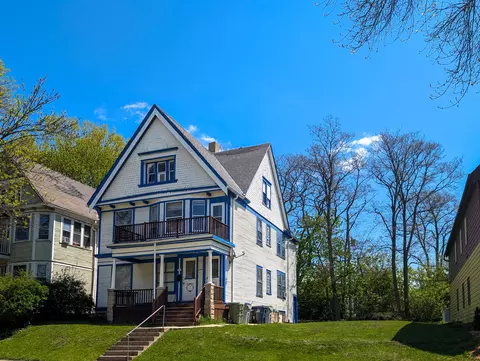 2444 N Palmer #2446, Milwaukee, WI 53212