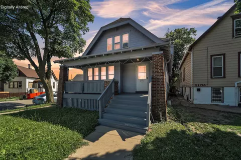 2111 W Burnham #2111A, Milwaukee, WI 53204