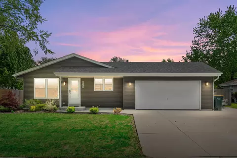 1331 E Maass, Oak Creek, WI 53154
