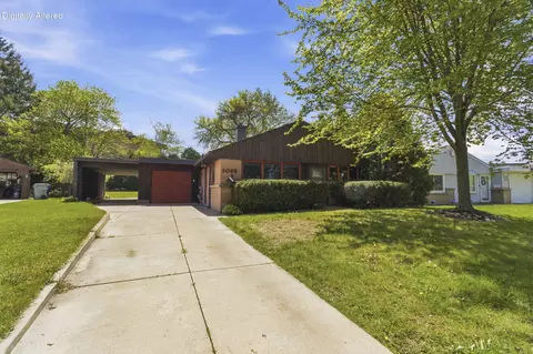 3048 S 57th, Milwaukee, WI 53219
