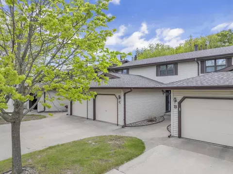 819 S Westhaven #C, Appleton, WI 54914