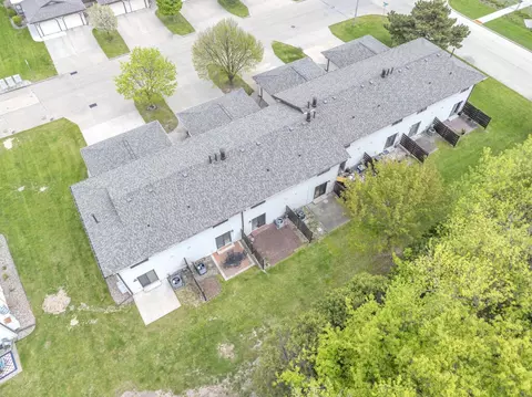 View/Area - 819 S Westhaven #C, Appleton, WI 54914 photo 1 of 5