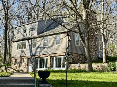 w228s8125 Guthrie #8127, Big Bend, WI 53103