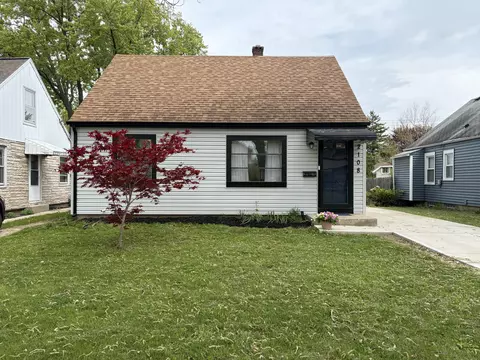 2108 S 93rd, West Allis, WI 53227