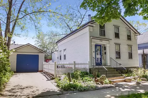 910 S 3rd, Milwaukee, WI 53204