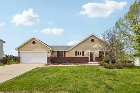 1112 Durango, Hartford, WI 53027