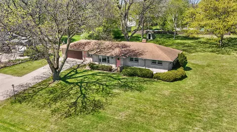 575 Kenmar, Brookfield, WI 53005