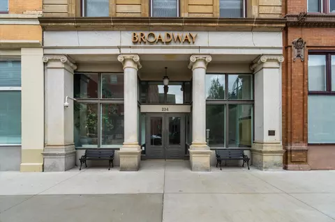 234 N Broadway #310, Milwaukee, WI 53202