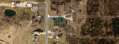 11016 S 10th, Oak Creek, WI 53154