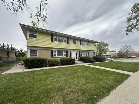 3021 W Wanda, Milwaukee, WI 53221