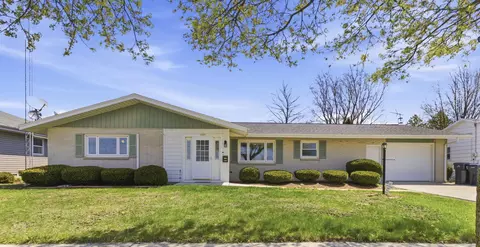 1409 S 26th, Manitowoc, WI 54220