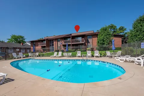 1270 Wisconsin #203A, Lake Geneva, WI 53147