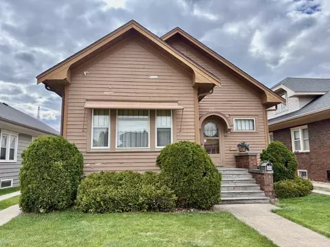 2610 Lasalle, Racine, WI 53402