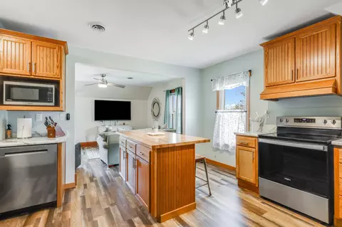 211 E Main, Mishicot, WI 54228