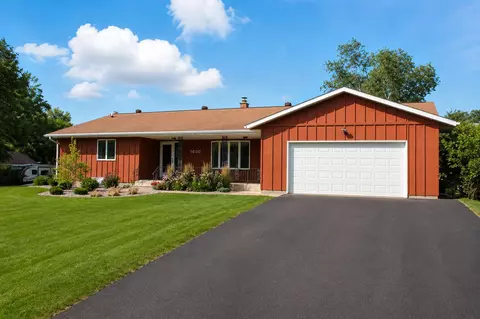 1600 W La, Crescent, MN 55947