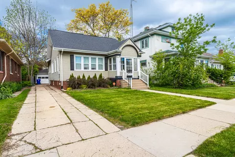 7404 23rd, Kenosha, WI 53143
